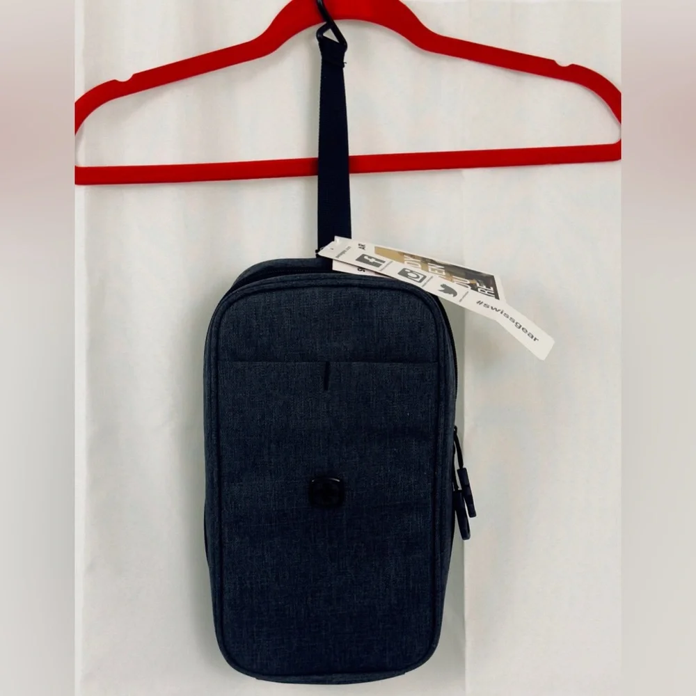 SWISS GEAR - The Vertical Fully Lined Hanging Toiletry Bag - Dark Gray. NWT